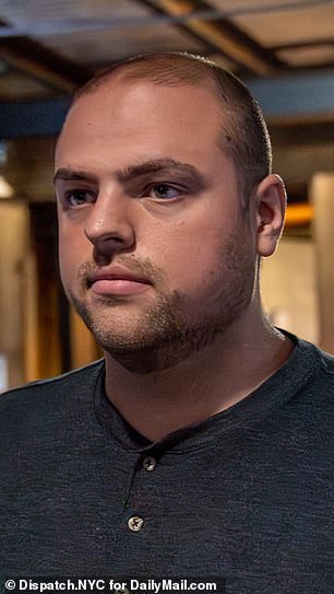 最新消息:27 岁的新泽西男子 Nicolas Malvagna 被指控在 33 岁的 Bebe Rexha 在纽约表演时用手机砸她的脸,从而伤害了她City on Sunday,声称他曾希望 Rexha 能够抓住设备