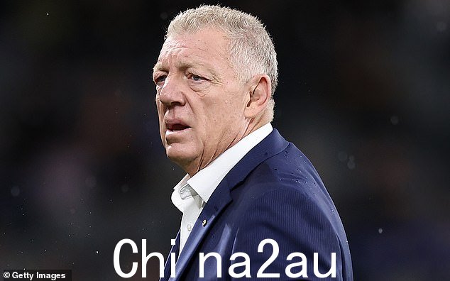 资深足球大师 Phil Gould - 现在斗牛犬队老板 - 据报道每年赚取 130 万美元