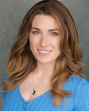Hannah Rees Williams 向 50 岁以上的客户推荐该捆绑包