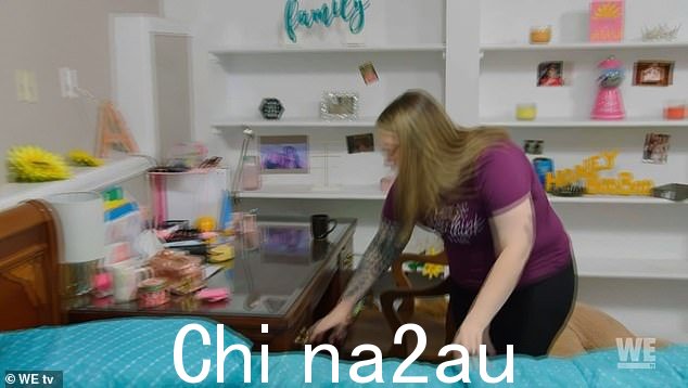 Busted: 尽管 Honey Boo Boo 声称她正在准备大学申请,Pumpkin 还是检查了她的抽屉,发现表格是空白的