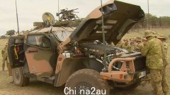 国防部长为不将澳大利亚制造的 Hawkei 车辆纳入最新 1.1 亿美元支持计划的决定进行辩护
