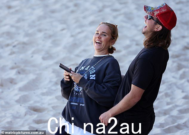 这位女商人于 2016 年与朋友 Claire 推出了她的运动服品牌 P.E Nation,并将其发展成为一个国际品牌,在 95 个国家/地区的 600 家个人零售商中销售