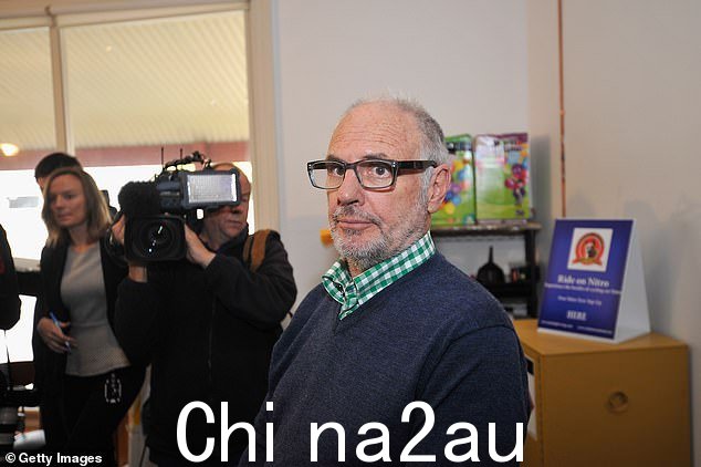 菲利普·尼奇克医生(Philip Nitschke)因其在备受争议的医疗领域的工作而被称为“死亡博士”——希望莉莉的案件将有助于“减轻人们对安乐死的担忧”并“加强对法律的支持”