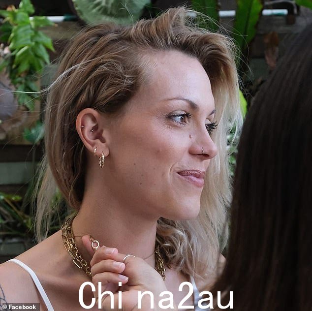 Celine Cremer 在塔斯马尼亚偏远步行道徒步旅行后担心死亡