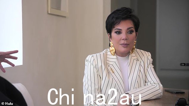 “自豪:克里斯补充道,就像我为你们感到骄傲一样。今天仍然如此。我的意思是,我感到无比自豪。我认为我们很幸运。当我长大的时候,即使在