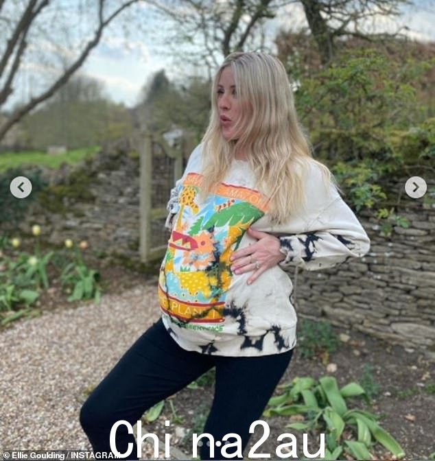父母:艾莉和卡斯帕于 2019 年 8 月在约克大教堂结婚,并在 2020 年庆祝一周年纪念日时首次得知他们即将生下儿子
