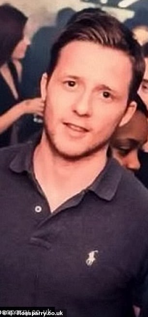 Sam Hutchinson,24 岁,跑步时腿卡住了