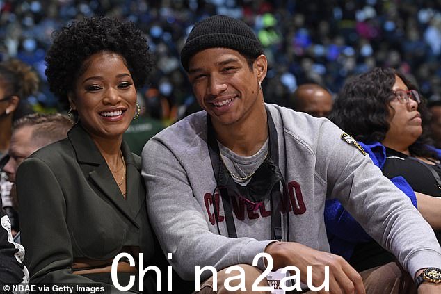 Keke Palmer 自 2021 年中期以来一直在与达流斯·杰克逊约会,但在他公开羞辱她参加亚瑟小子演唱会时所穿的服装后,他们的恋情遇到了障碍;图为 2022 年