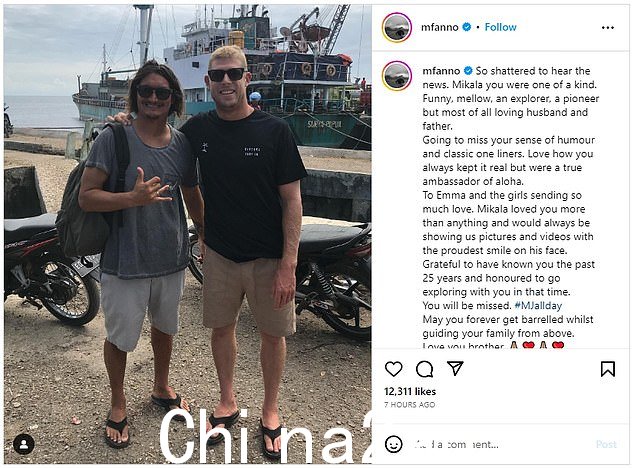 米克·范宁在 Instagram 上分享了一张琼斯和他自己的照片,并写道他“ one of a kind'