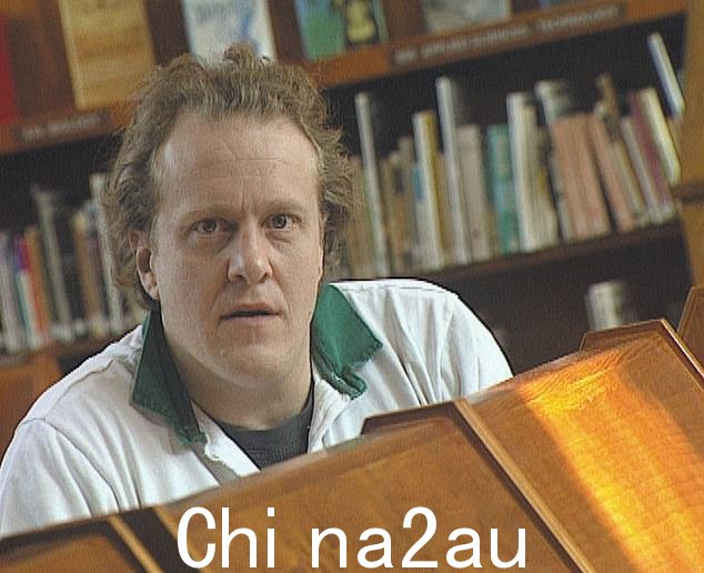 毁灭性:2000 年中拍摄的演员