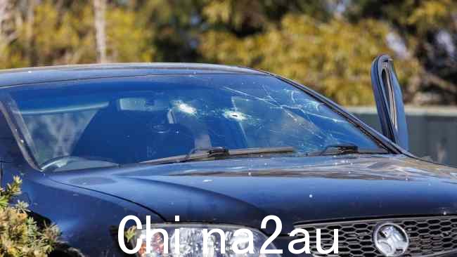 警方在试图结束追捕时向霍顿车开枪,当司机试图逃避抓捕时,向车内开了 20 多发子弹。图片:David Swift