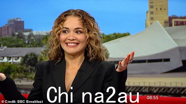 失误:Rita Ora 在周五的 BBC 早餐节目中遭遇尴尬时刻,因为她在采访中不小心说的是“谢谢 Huw”而不是“谢谢”