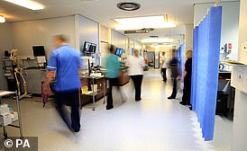 顾问 ¿ NHS 最有经验、最熟练的临床医生 ¿ 已经在周四和周五因工资纠纷而罢工