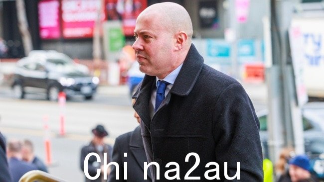 前自由党财务主管乔什·弗莱登伯格 (Josh Frydenberg) 抵达大教堂。图片:NCA NewsWire / Aaron Francis