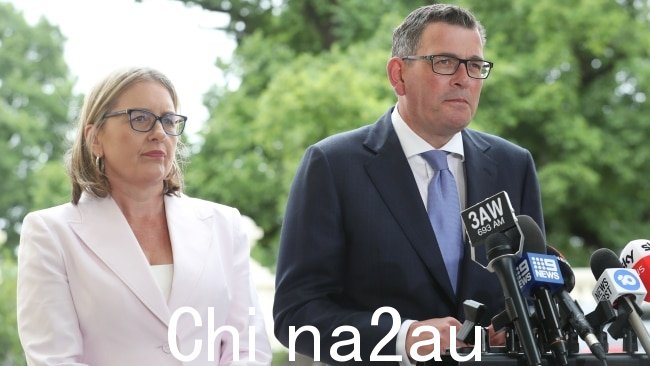 维多利亚州州长丹尼尔·安德鲁斯和副州长杰辛塔·艾伦都未能回答有关他们在英联邦运动会取消惨败中所扮演的角色的问题。图片:NCA NewsWire / David Crosling