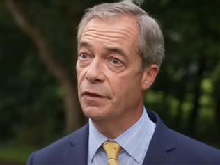 英国私人银行顾资银行的母公司在声称其账户因政治观点而被取消后,向英国广播公司 Nigel Farage 发出卑躬屈膝的道歉。图片:Sky News/ YouTube。