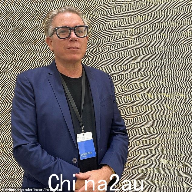 周四上午 10 点刚过,警方将 59 岁蒂姆·克林根德 (Tim Klingender) 的尸体从沃森湾 (Watson's Bay) 附近的 The Gap 南边的水中打捞出来,这是该市最著名的了望点之一