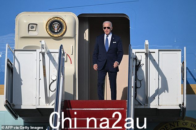 空军一号不是拜登的私人飞机。它是美国人民的财产。而且这是一件大事。