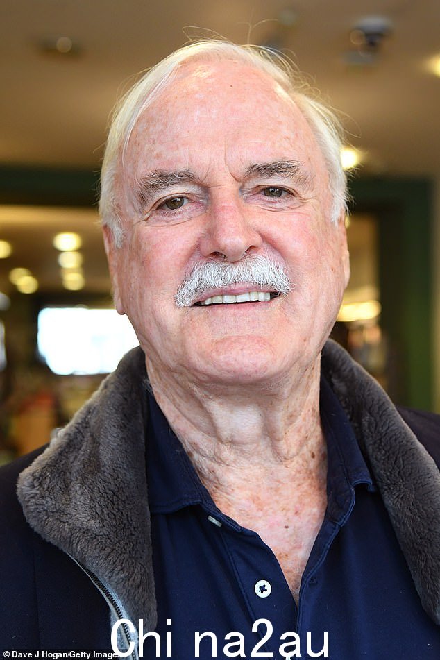 Cleese 将于 7 月 29 日在吉朗的 Costa Hall 演出, 7 月 30 日至 31 日在墨尔本 Hamer Hall 演出,8 月 2 日前往布里斯班 QPAC 音乐厅