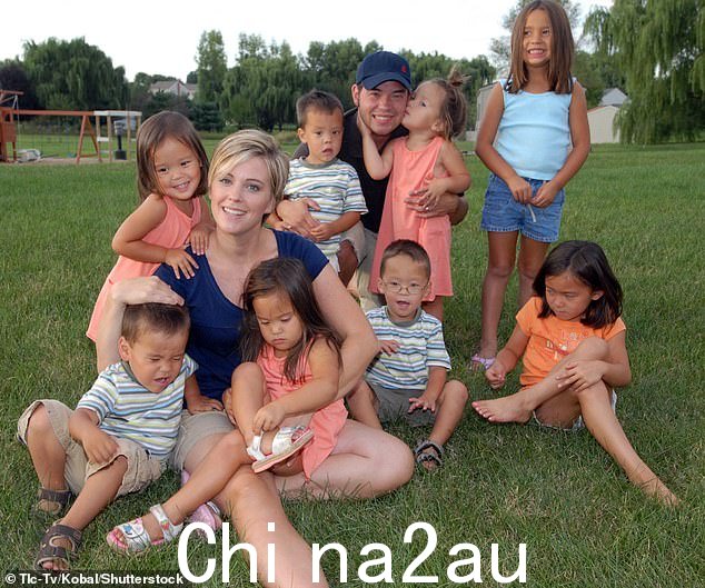 幸福时光:一家人因 TLC 真人秀 Jon & Kate Plus 8 成名
