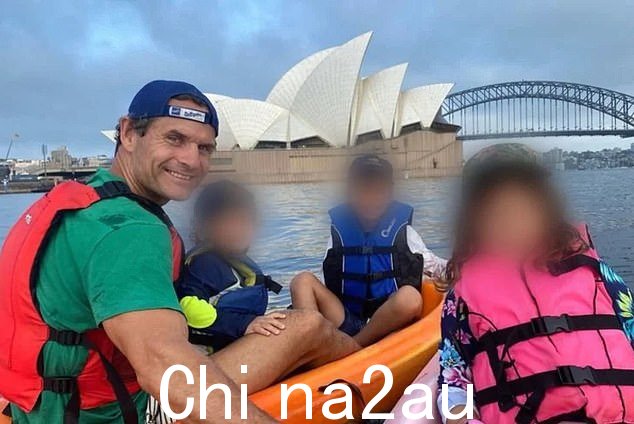 对 51 岁安德鲁·芬利 (Andrew Finlay) 的搜寻已缩减,因为警方承认找到活着的三个孩子的父亲的希望渺茫(与他的孩子合影)