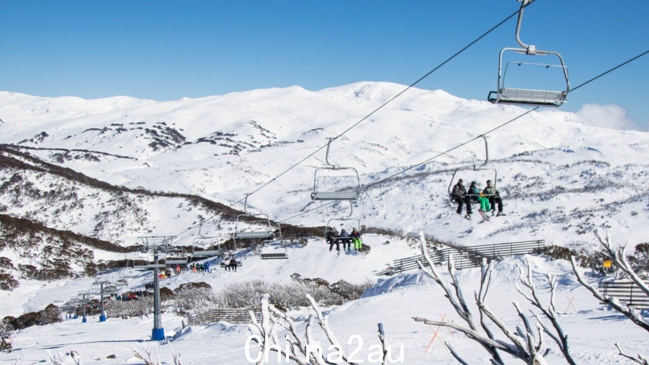 Perisher 滑雪场在大风暴中降雪高达 25 厘米