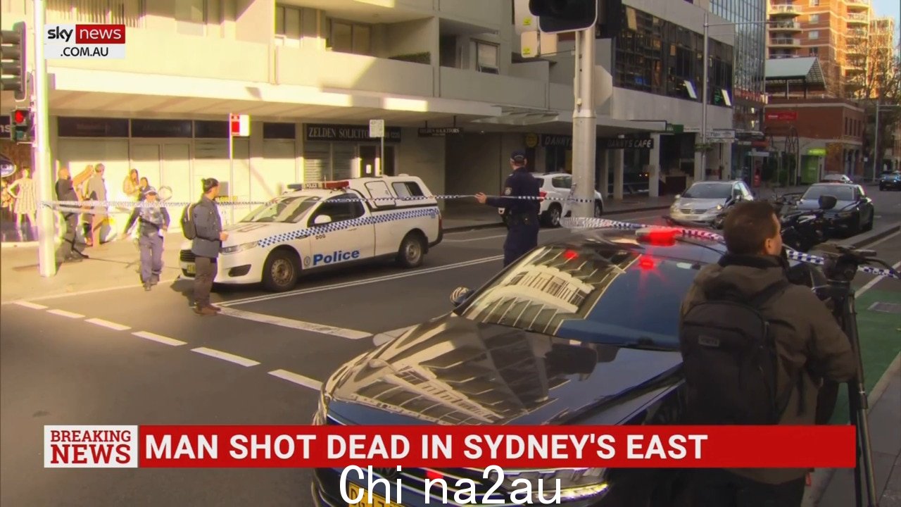 周二早上,一名男子在 Bondi Junction 被枪杀