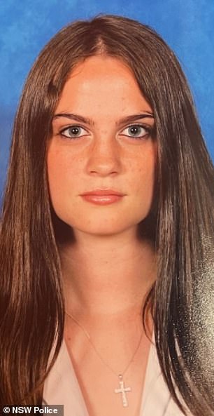 Sharnie Mitchell, 15