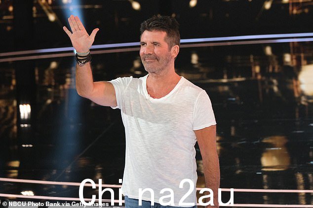 Bye bye: Simon has officially bid farewell to London after leaving the capital 'because he no longer feels safe'