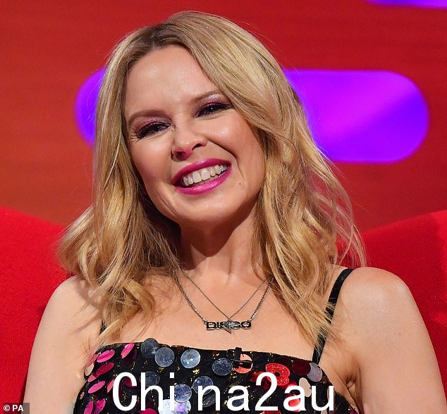 '凯莉过去总是获胜,'西尼德哀嚎道。 Minogue 摄于 2020 年 11 月 5 日