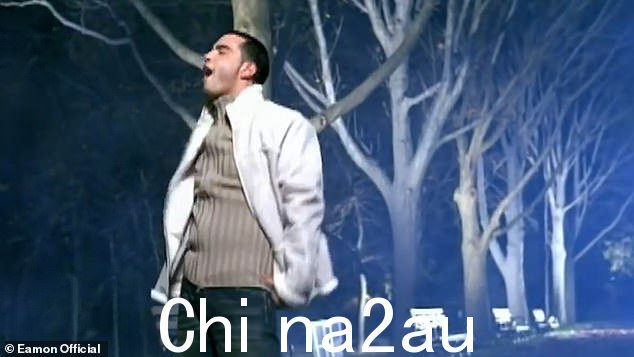 口水战:2003 年,美国歌手 Eamon 凭借一首名为 F*** It (I Don't Want You Back) 的脏话 diss 歌曲闯入音乐界,而他的前男友 Frankee 也发行了一张复出专辑