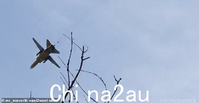 视频显示一架乌克兰 Su-24 疑似携带英国提供的风暴之影导弹
