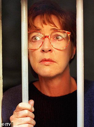 图标:安妮·柯克布赖德 (Anne Kirkbride) 在肥皂剧中扮演迪尔德丽 (Deirdre)
