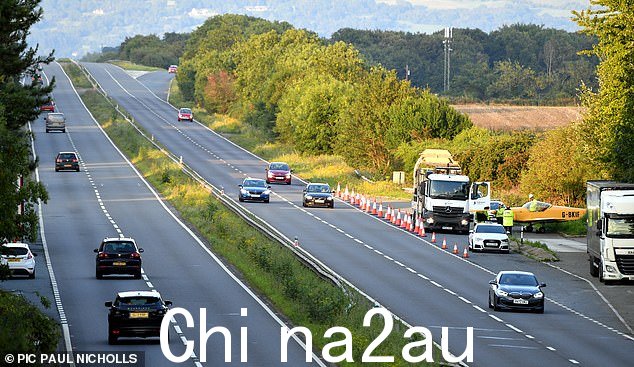 A40 区域现已重新开放,今天早些时候关闭后,A417 和 M5 之间的交通可以双向自由流动