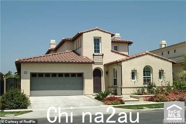 高据 Zillow 称,吴居住在加利福尼亚州价值 230 万美元的庄园 - 错过了工作并开始接受他以前的诊所的任务