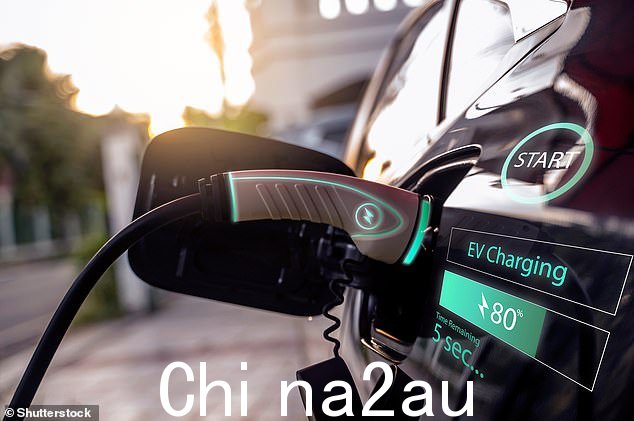 到 2030 年,英国政府计划停止销售柴油和汽油汽车,转而销售电动汽车,而拜登政府则计划斥资 50 亿美元创建一个由 50 万个电动汽车充电器组成的新网络