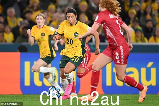 Matildas 队长萨姆·科尔因小腿受伤错过了所有小组赛比赛,但在对阵丹麦的比赛中替补回归