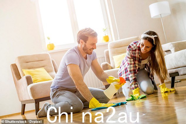 寻求更平等伙伴关系、强调相互性和可衡量的给予和接受的男性被归类为平等主义者(库存图片)