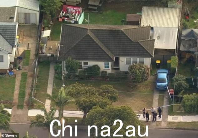 一名四个孩子的母亲据称在悉尼西部的一处房屋内被刺伤后死亡