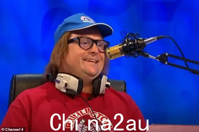 克里斯托弗·托马斯·宾斯 (Christopher Thomas Binns)(在第 4 频道的《十只猫中的八只倒计时》中亮相时拍摄)因被发现持有超过 35,000 张儿童不雅图片而被判刑