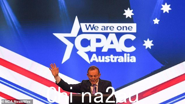 艾伯特先生在 CPAC 会议上将公投提案描述为“绝对的嘲讽”