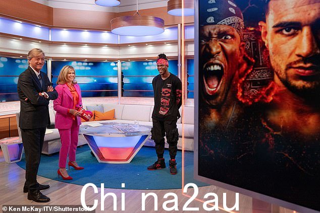Boxer:在讨论他进入拳击 KSI 的冒险时,真名奥拉吉德·奥拉因卡·威廉姆斯·奥拉通吉 (Olajide Olayinka Williams Olatunji) 说:“这有点像个笑话。一开始我只是喊了一个人乔·韦勒 (Joe Weller),他是最早从事拳击运动的人之一'