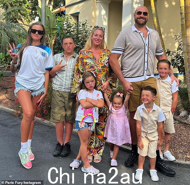 流媒体巨头希望说服这位重量级拳击冠军在取得巨大成功后继续进行墙上飞翔系列赛,但泰森已经关闭了他们的提议
