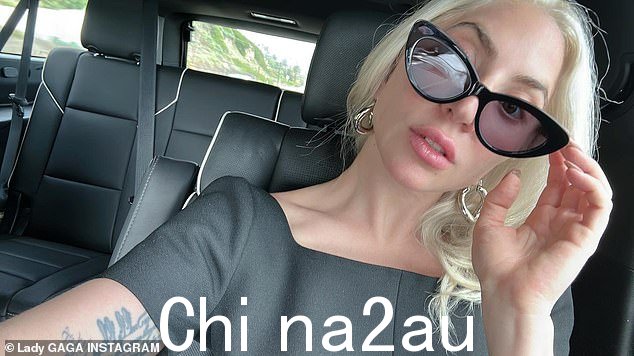 致敬:据报道,这位明星的诞生女演员正在为她已故的朋友托尼·贝内特制作一张致敬专辑,此前两人在她的职业生涯早期曾合作过