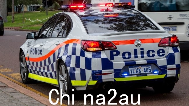 一名 93 岁妇女在珀斯东南部郊区的一个公交车站意外自焚身亡肯威克。图片:西澳警察