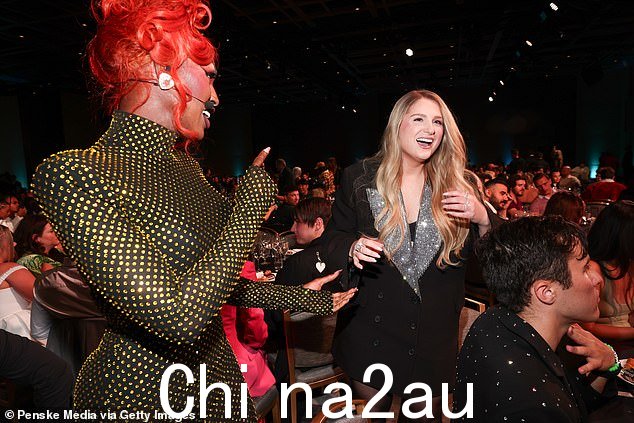 编造:Couleé 说她‘编造了这个谣言’,特雷纳回答说,‘我没有吃三明治!’