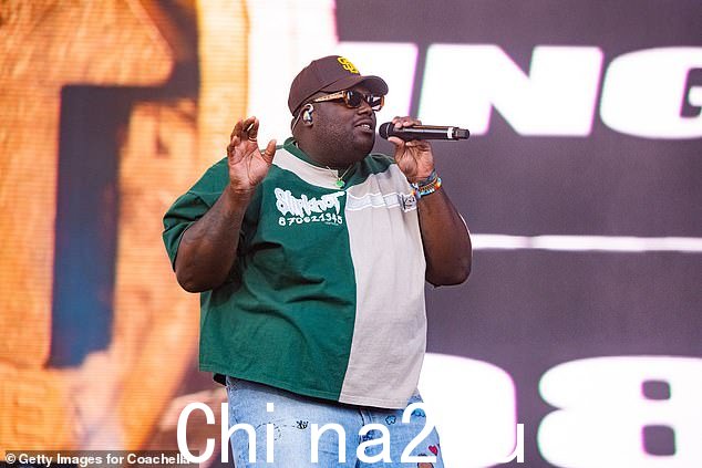 'RIP August,最善良、最有才华的天才,我们将无法用言语来怀念您,'声明称。 '我们永远感激您以及您为每个房间带来的欢乐'