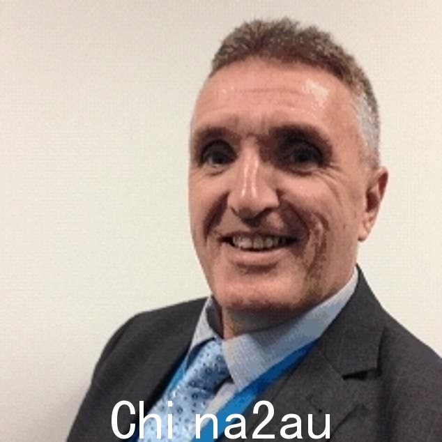 Thomas Elrick,56 岁(如图)向 NHS 提交假发票,窃取 564,484 英镑