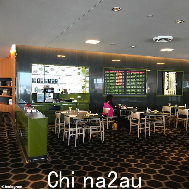 悉尼、墨尔本、布里斯班、阿德莱德、珀斯和堪培拉有六个机场休息室,远离旅客出行