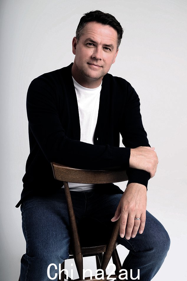 Michael Owen 的全新休闲装系列 The Michael Owen Edit 已在全国 Peacocks 商店和网上销售